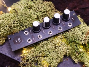 HS-113 Ziggy 4 Channel Mixer